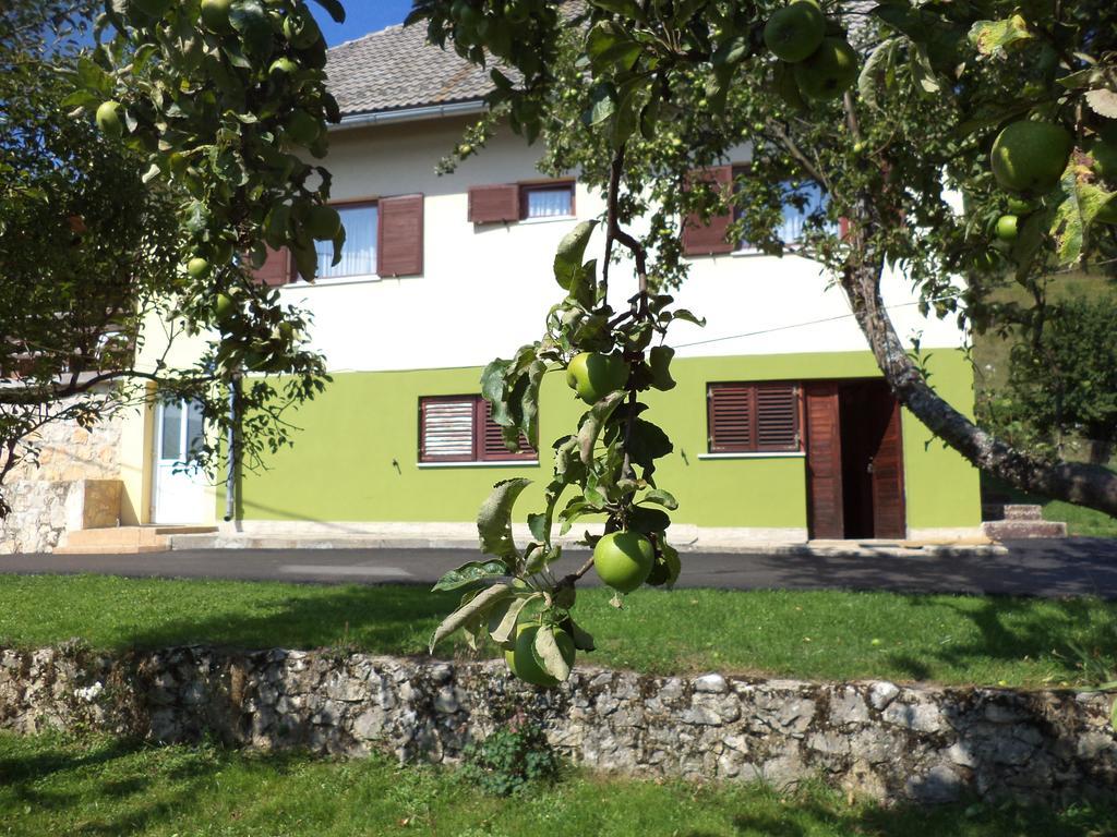 Guesthouse Loncar Plitvička Jezera Exteriör bild