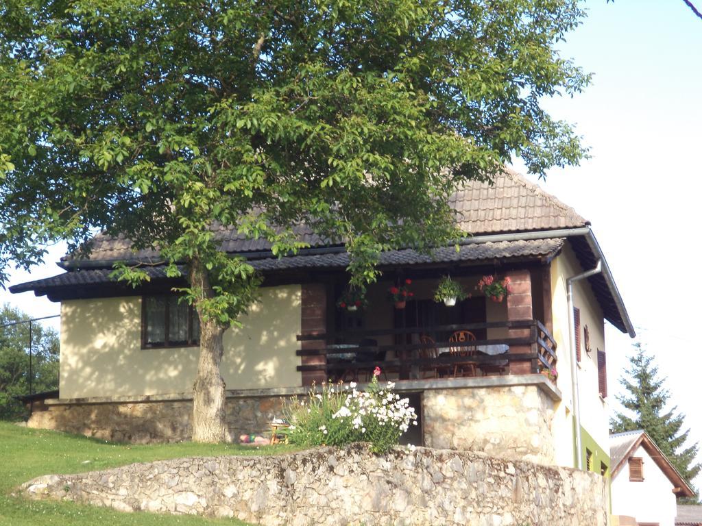 Guesthouse Loncar Plitvička Jezera Exteriör bild