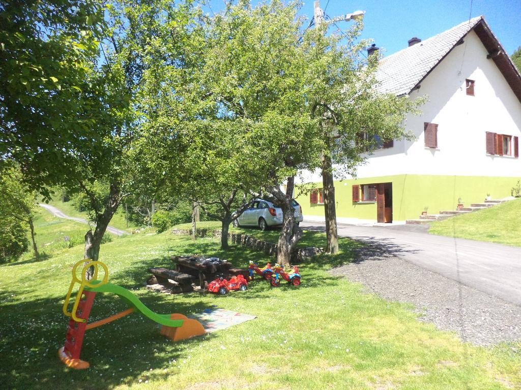 Guesthouse Loncar Plitvička Jezera Exteriör bild