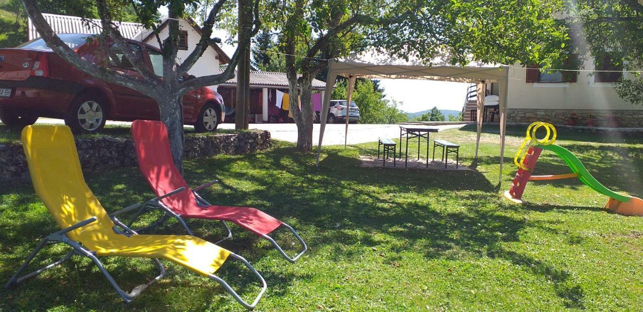 Guesthouse Loncar Plitvička Jezera Exteriör bild