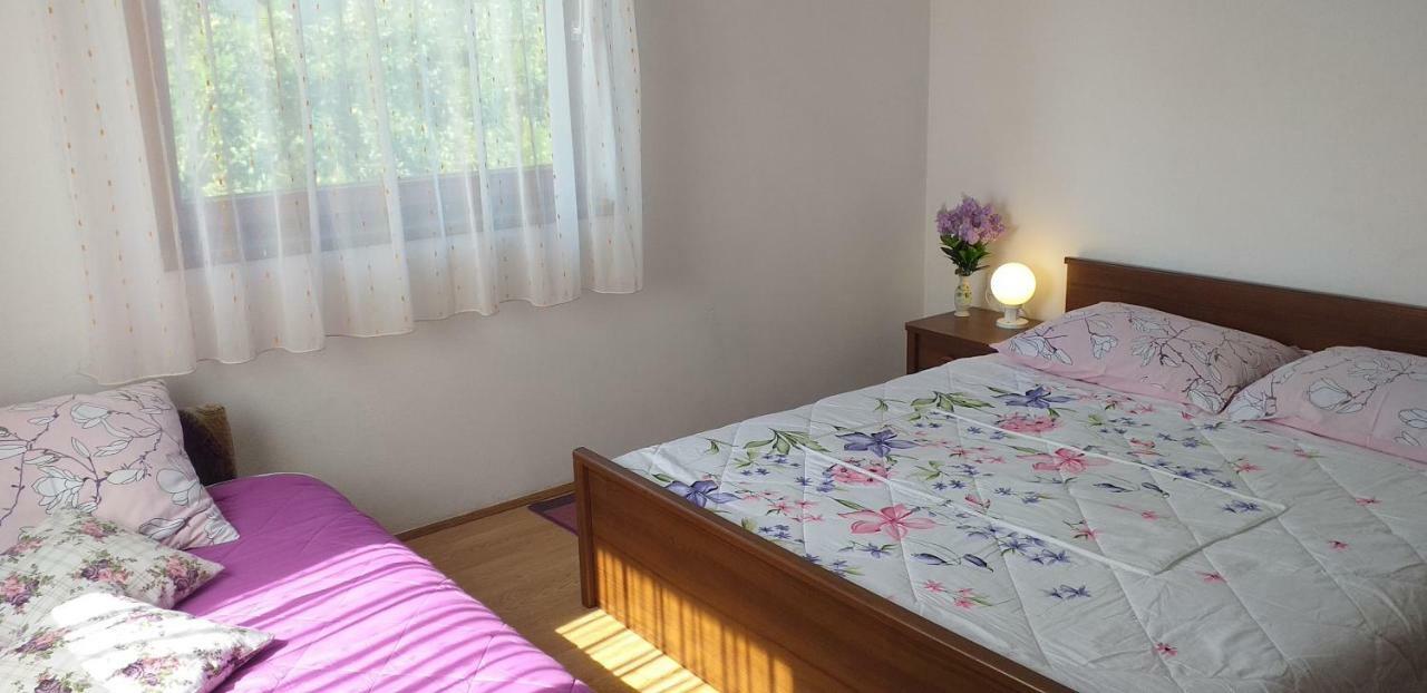 Guesthouse Loncar Plitvička Jezera Exteriör bild